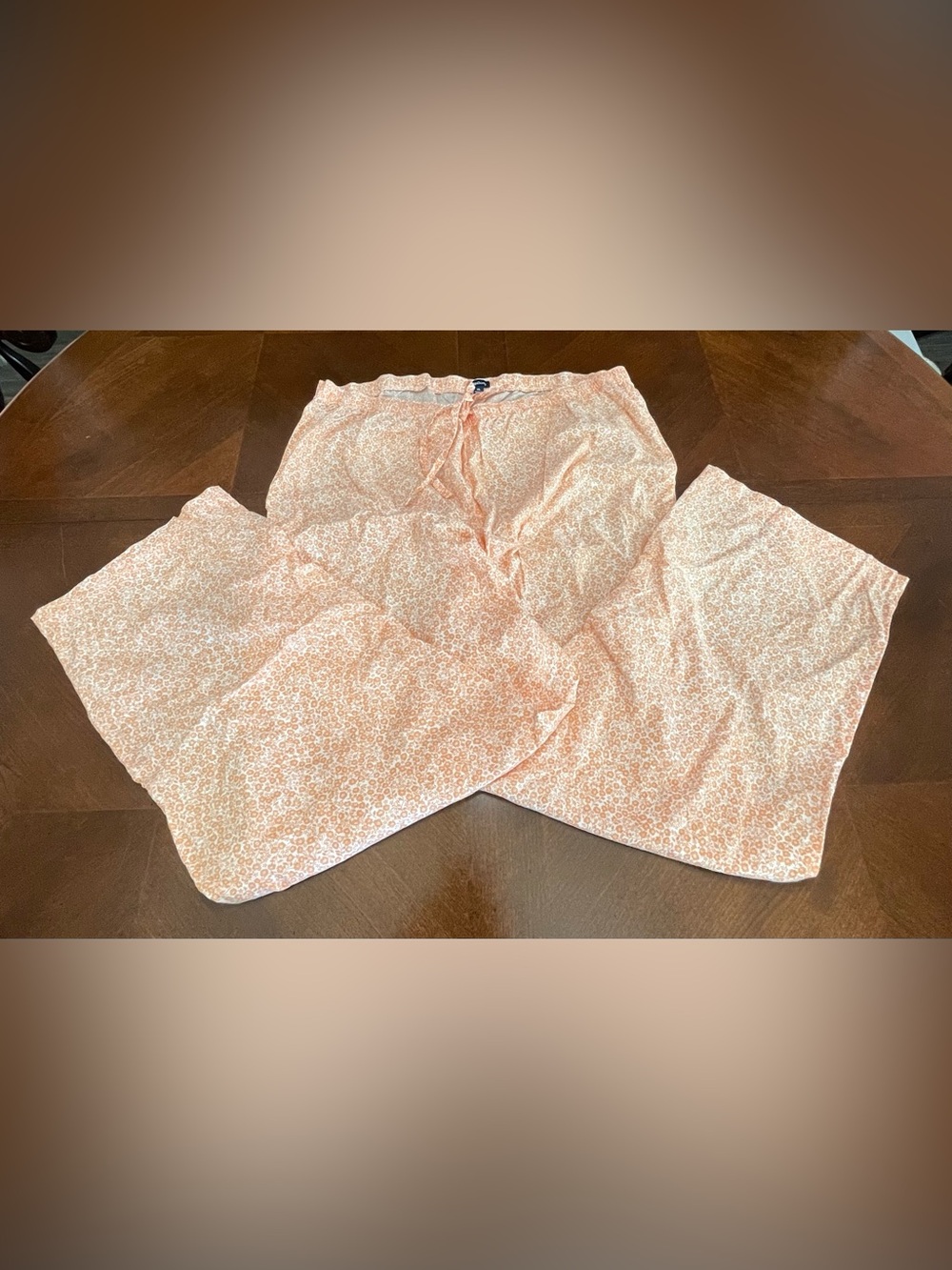 Gap Women's Peach Floral Lounge Shorts
